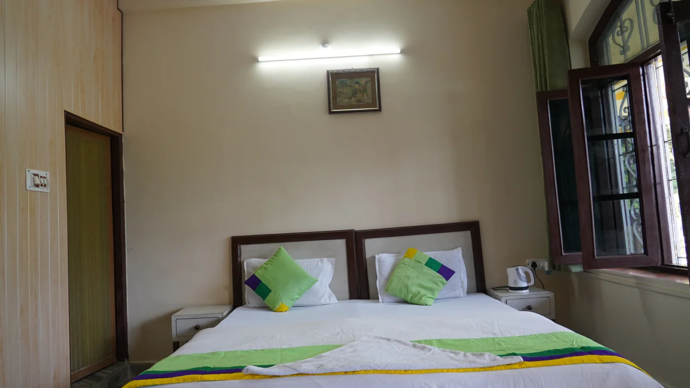 Private room — Rishikesh Sadan